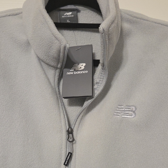 New Balance Gray Utility Jacket - Picture 2 of 4